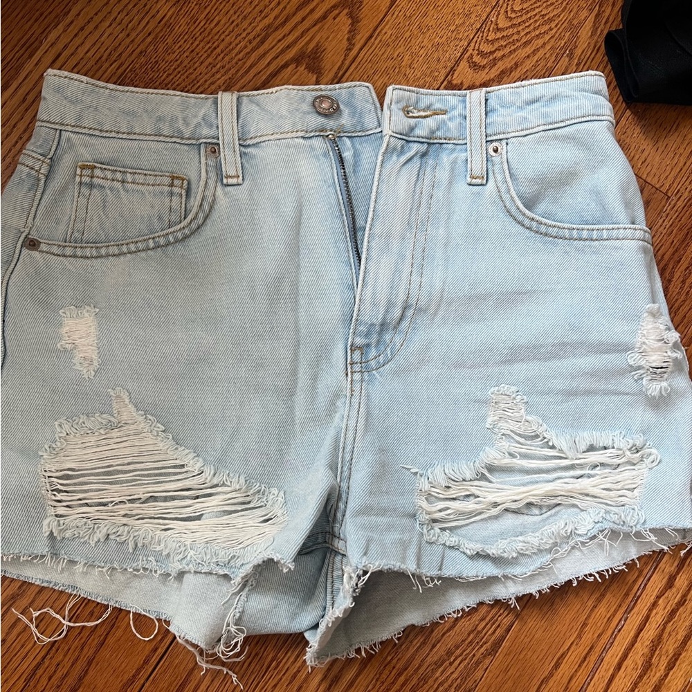 Forever 21 Denim Shorts Size 26